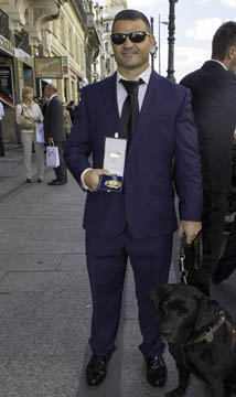 David Casinos con su perra guía, Ximena