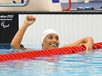 Teresa Perales medalla de bronce en 100 metros braza.
