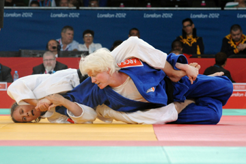 Marta Arce haciendo judo