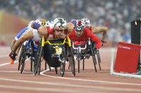 Competición de atletismo en silla de ruedas